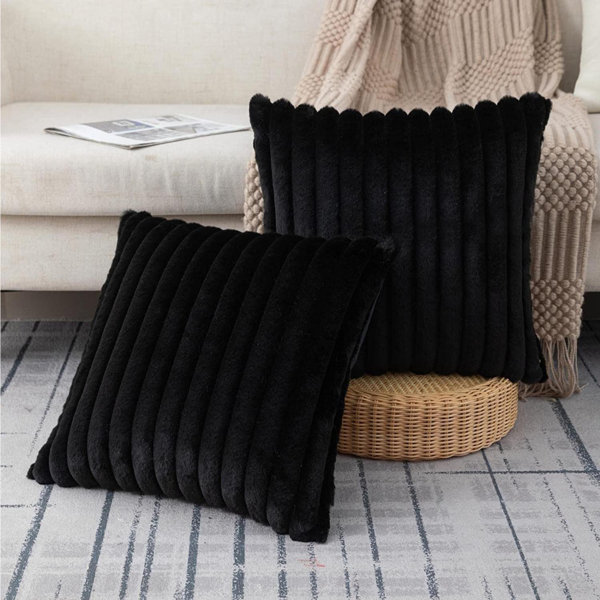 Black velvet best sale decorative pillows